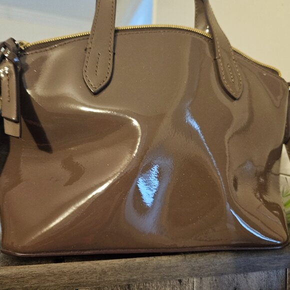 Mini Ruby Dooney and Bourke patent leather crossbow bag - Picture 1 of 5